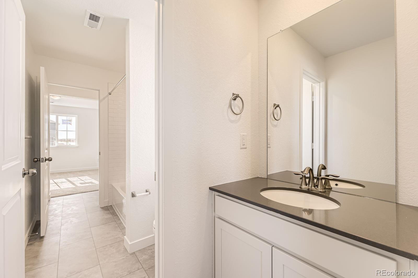 MLS Image #10 for 2184 s gold bug court,aurora, Colorado