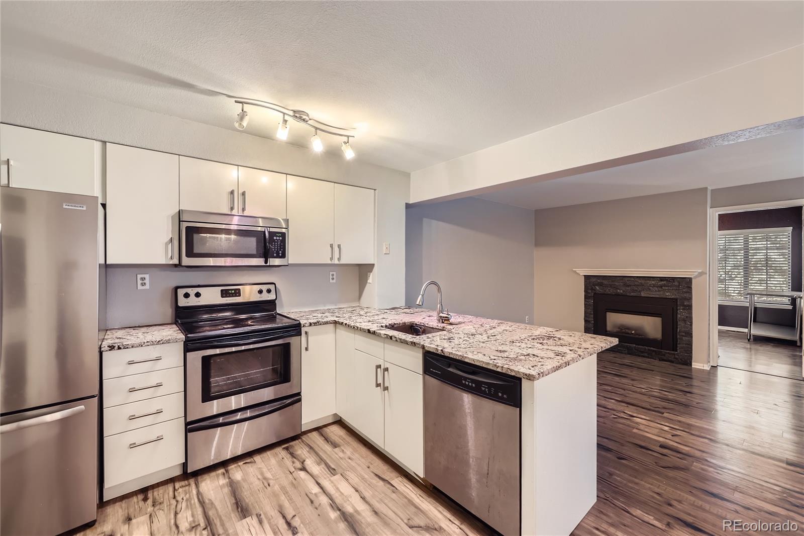 MLS Image #20 for 836 s vance street,lakewood, Colorado