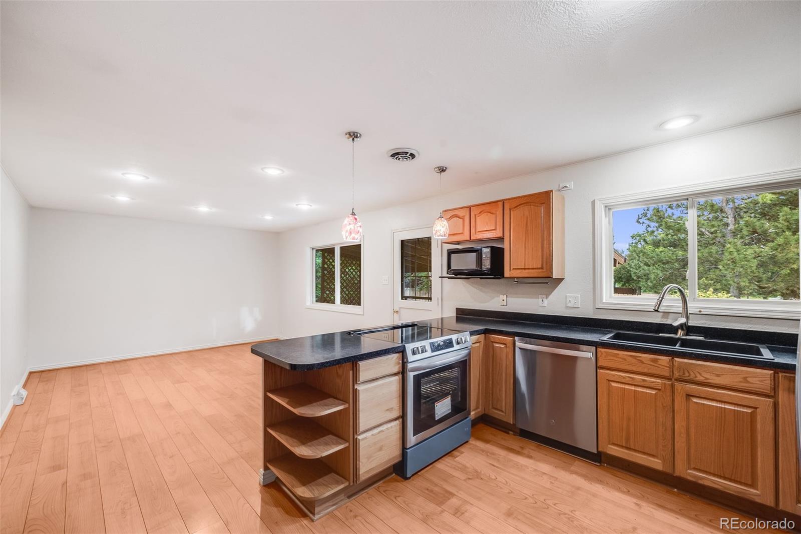 MLS Image #14 for 7382 e bates drive,denver, Colorado
