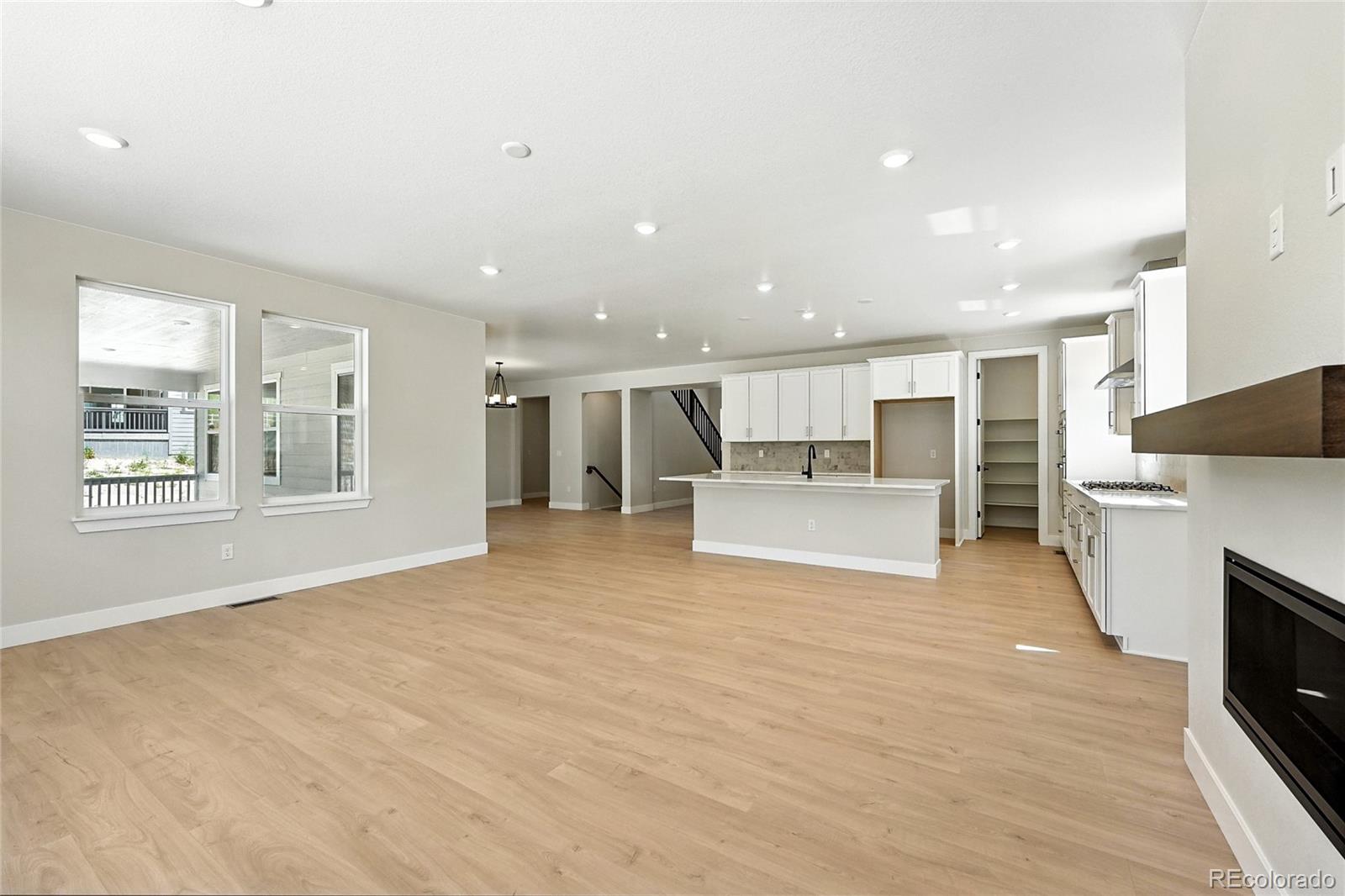 MLS Image #11 for 1672  fox trotter point,castle rock, Colorado