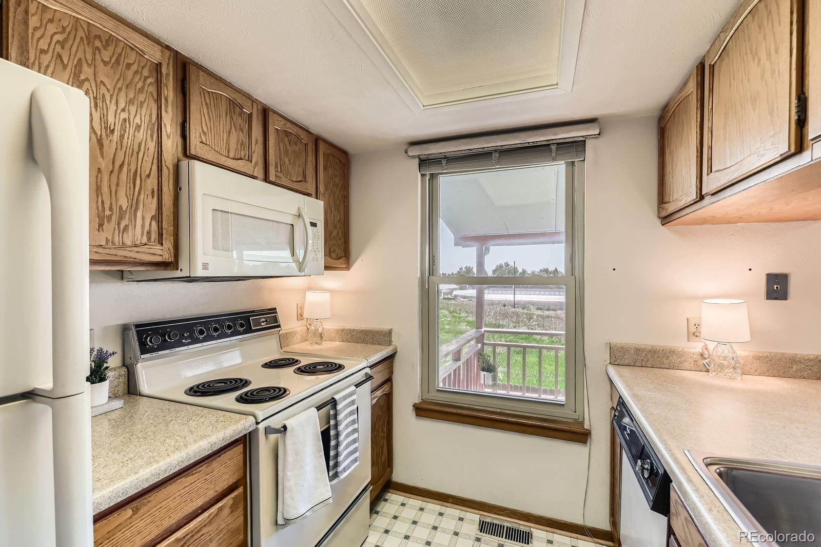 MLS Image #8 for 5260  garrison street,arvada, Colorado