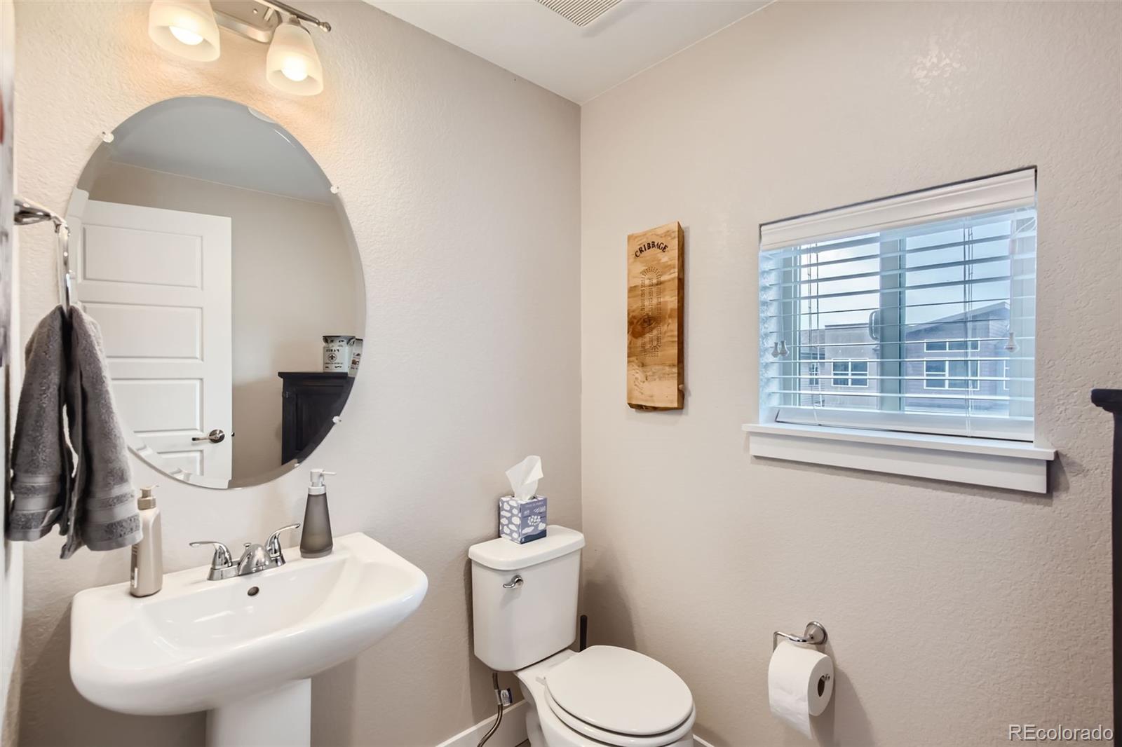 MLS Image #10 for 5676  emporia street,denver, Colorado