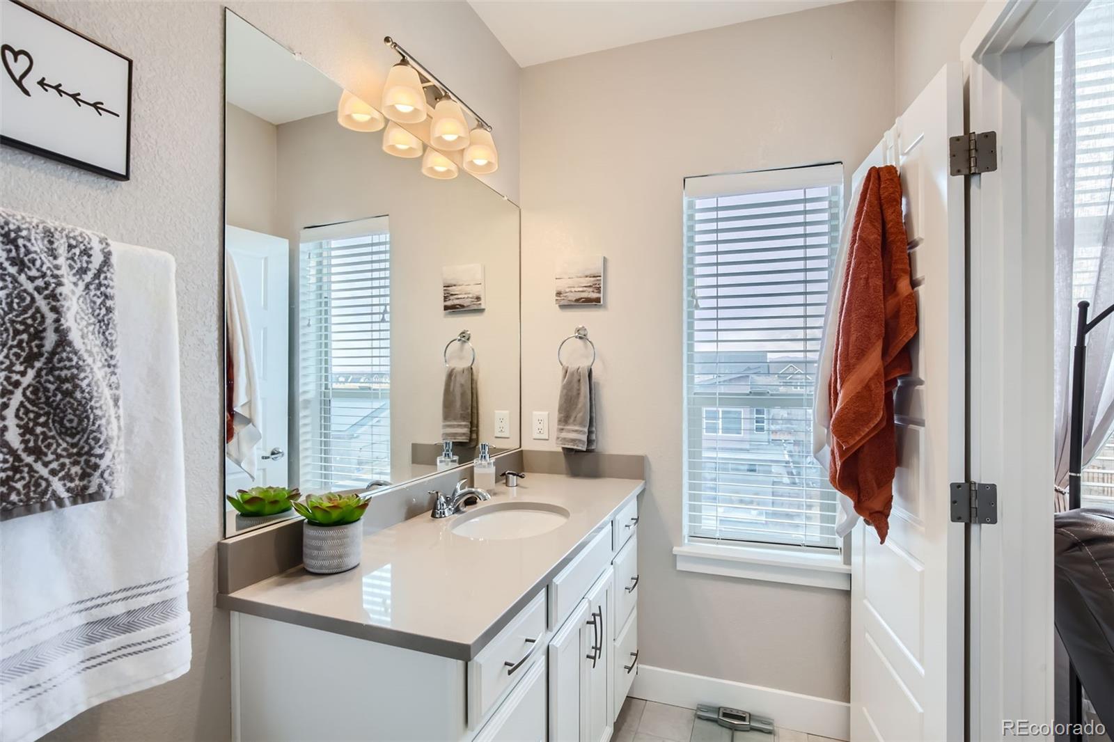 MLS Image #13 for 5676  emporia street,denver, Colorado
