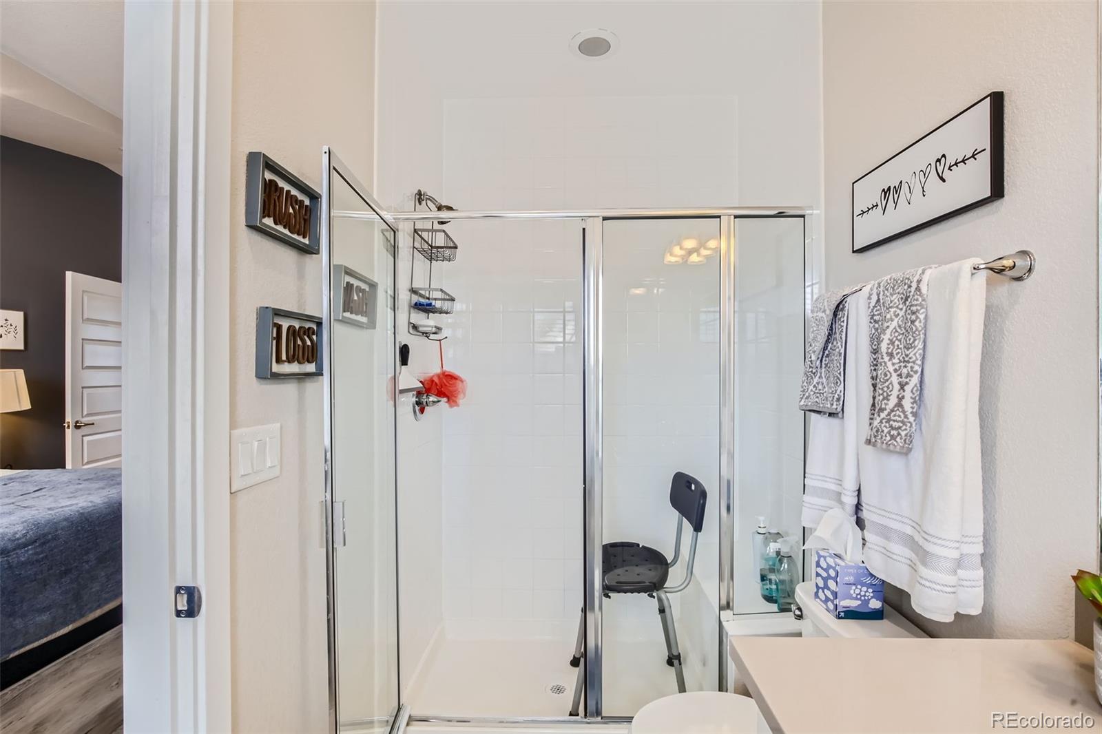 MLS Image #14 for 5676  emporia street,denver, Colorado