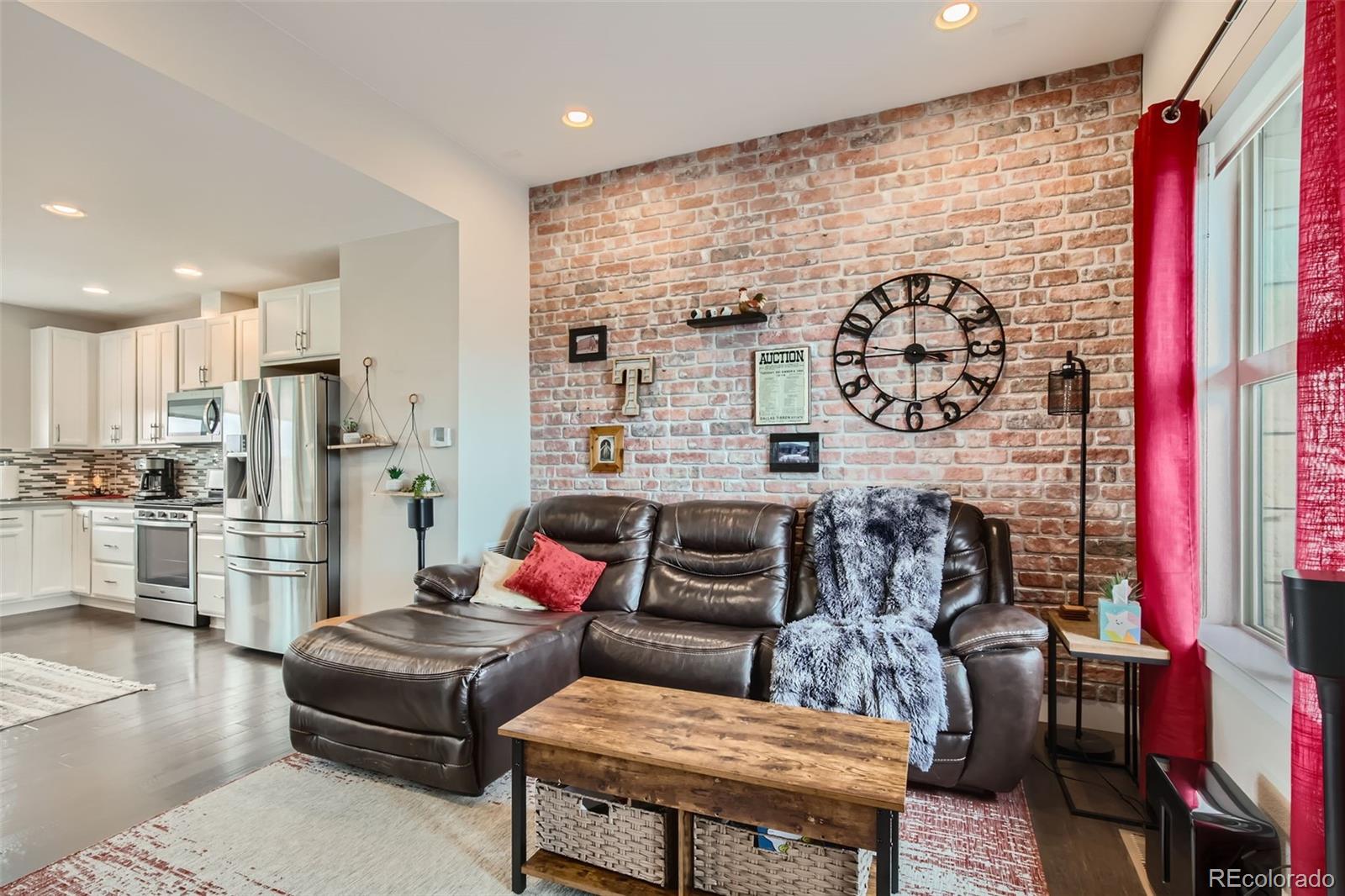 MLS Image #5 for 5676  emporia street,denver, Colorado