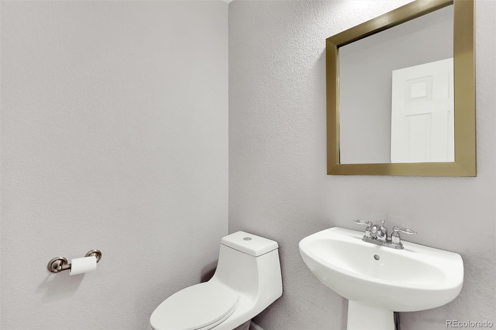 MLS Image #13 for 20394 e colgate place,aurora, Colorado