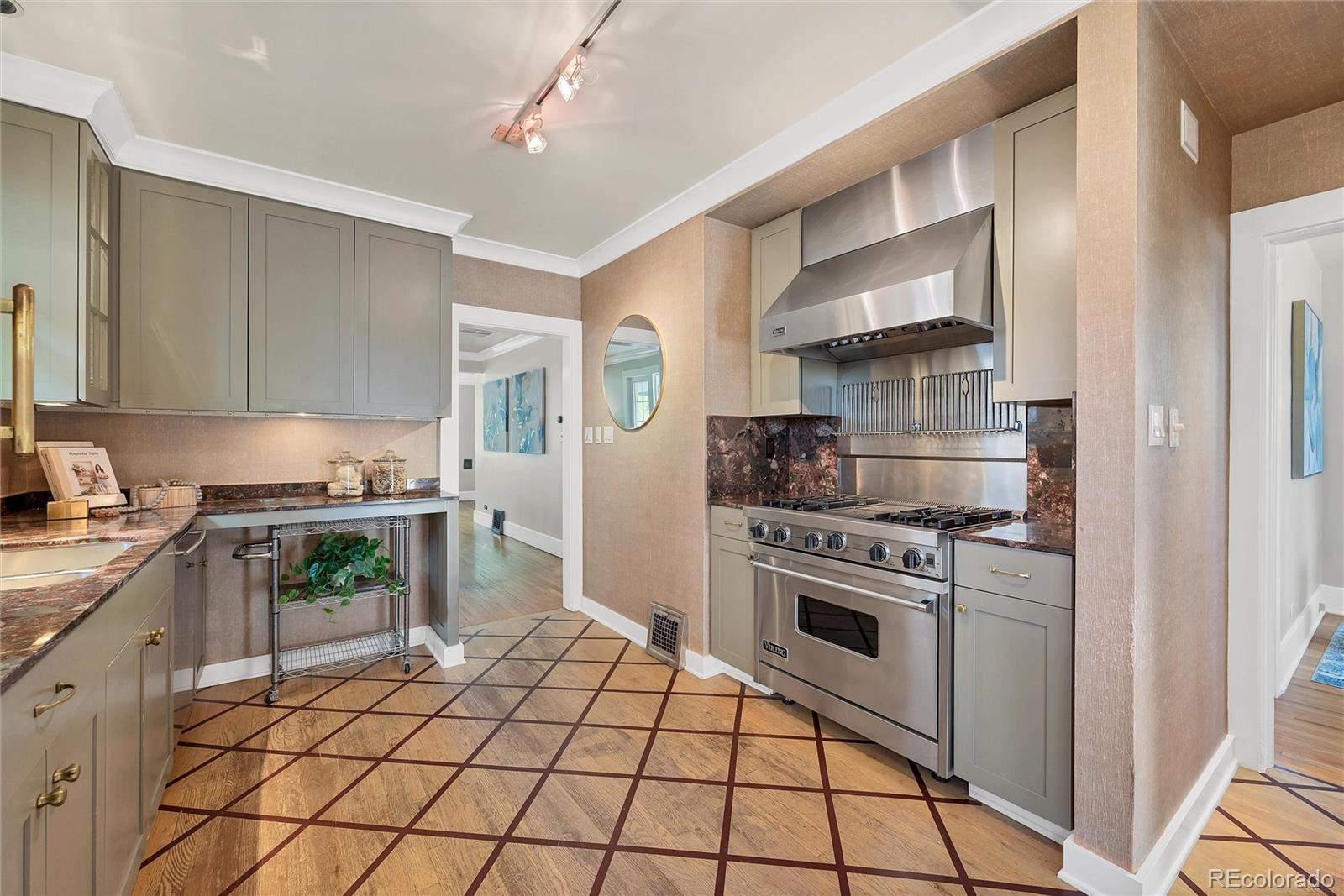 MLS Image #8 for 766  monroe street,denver, Colorado
