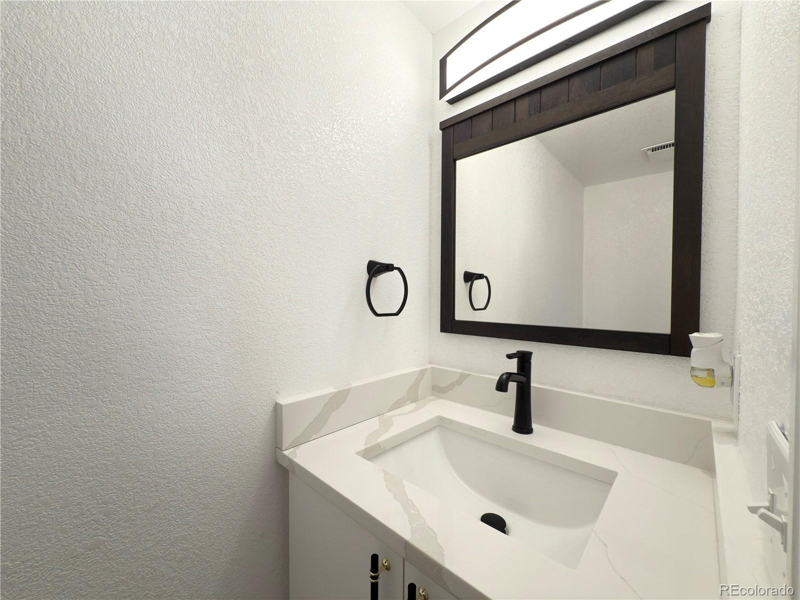 MLS Image #9 for 17212 e oberlin place,aurora, Colorado
