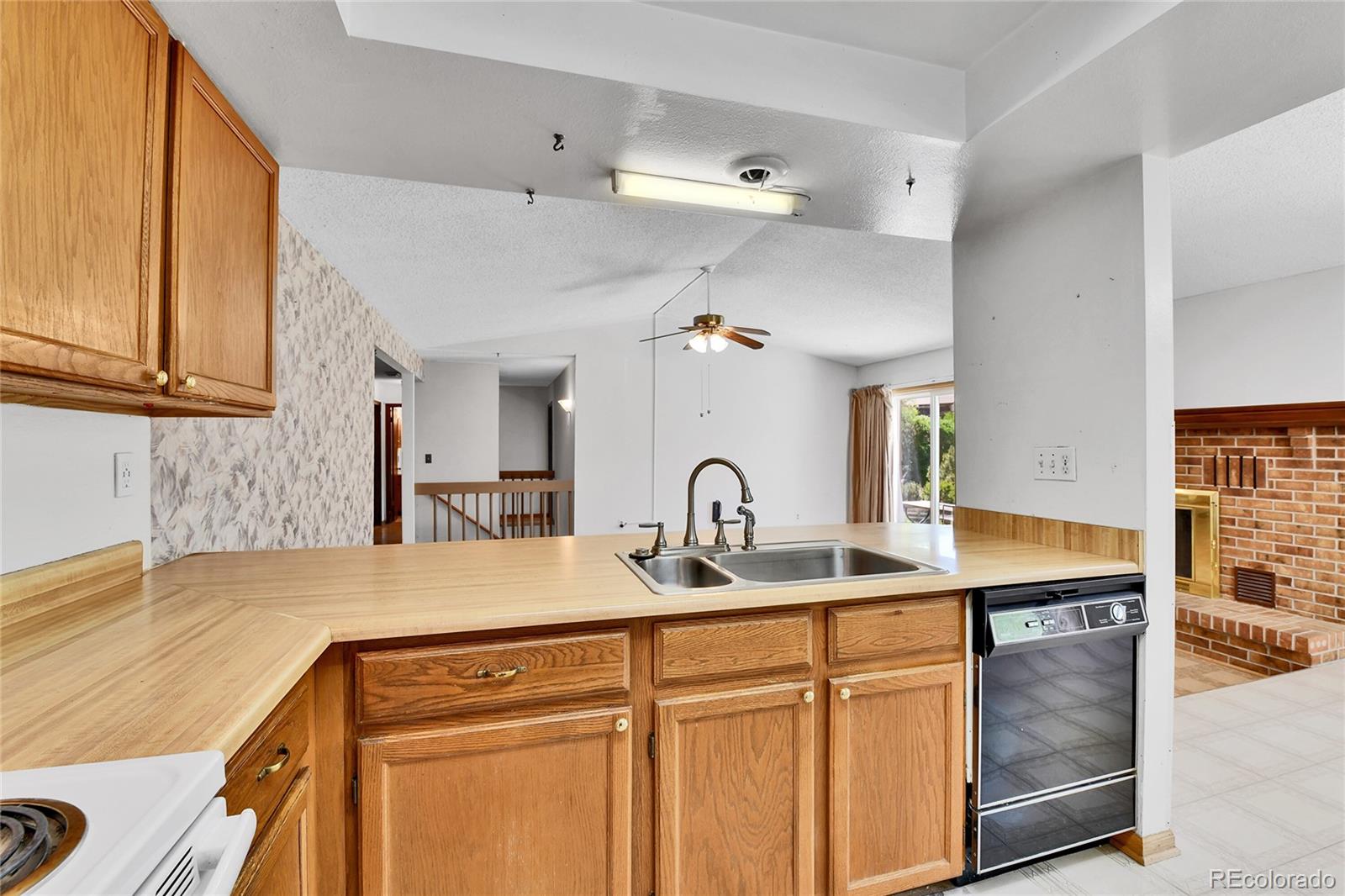 MLS Image #10 for 18874 e colorado drive,aurora, Colorado