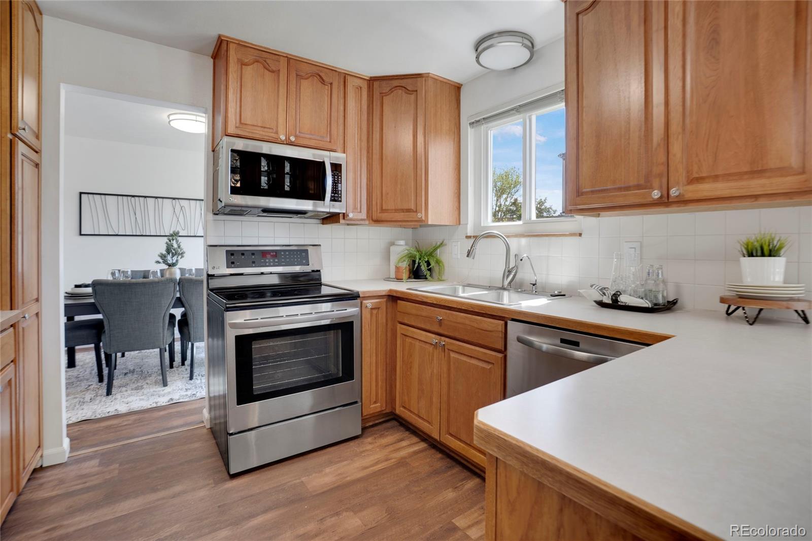 MLS Image #10 for 9386 w geddes place,littleton, Colorado