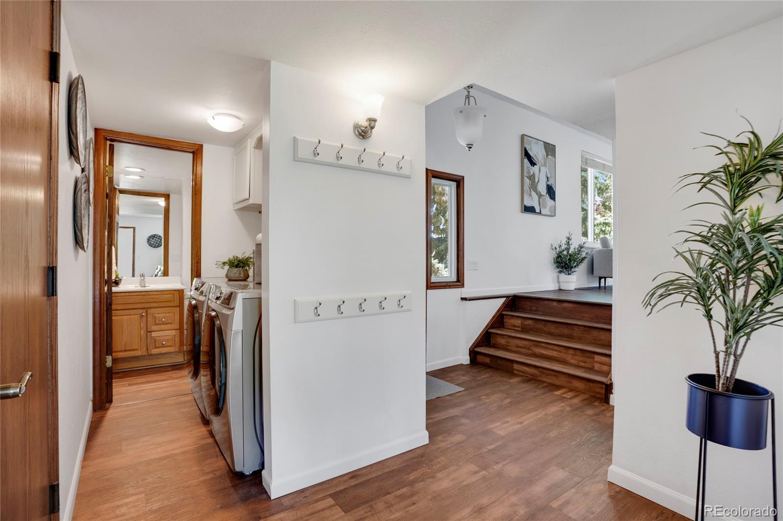 MLS Image #17 for 9386 w geddes place,littleton, Colorado