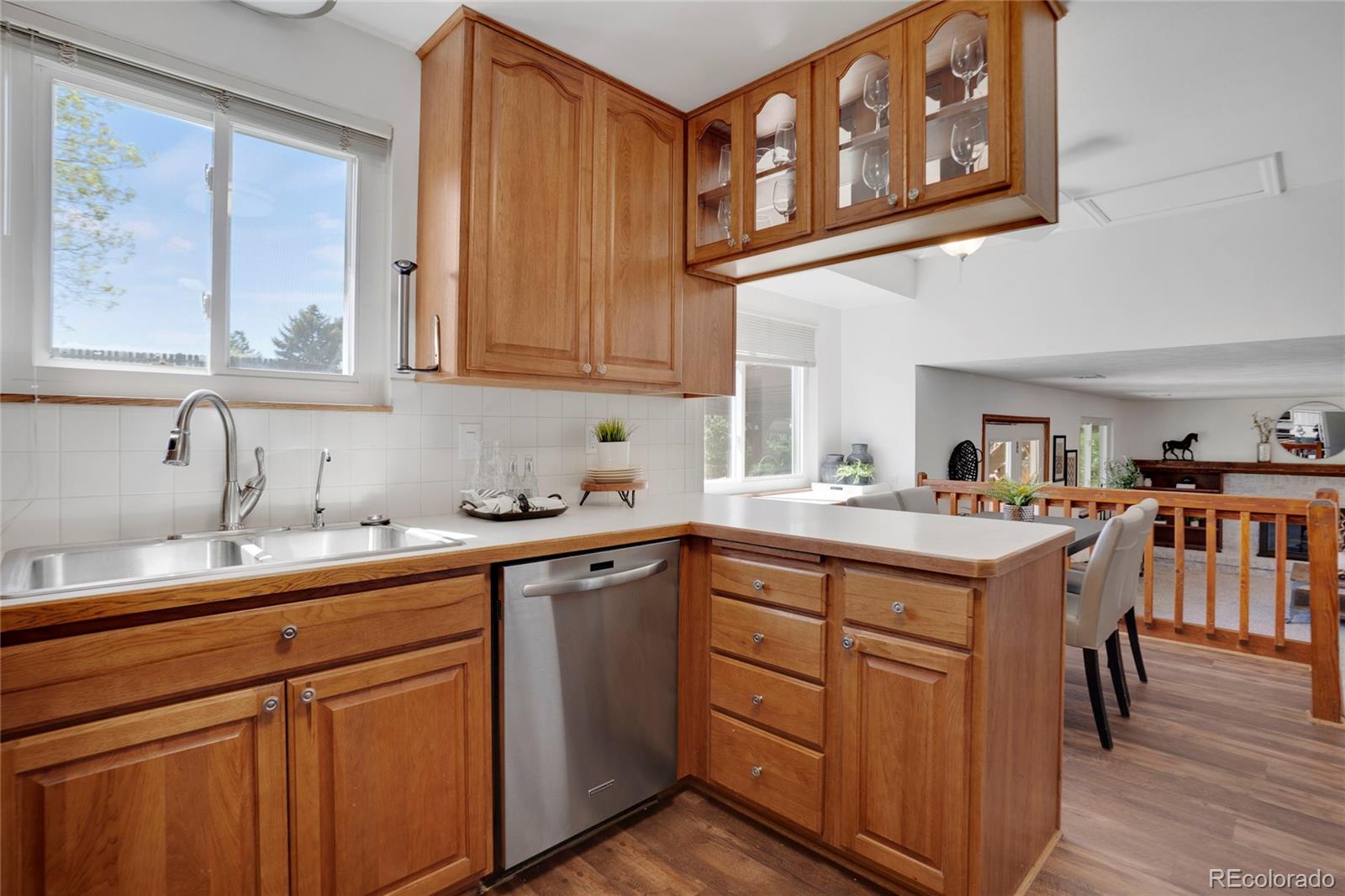MLS Image #9 for 9386 w geddes place,littleton, Colorado