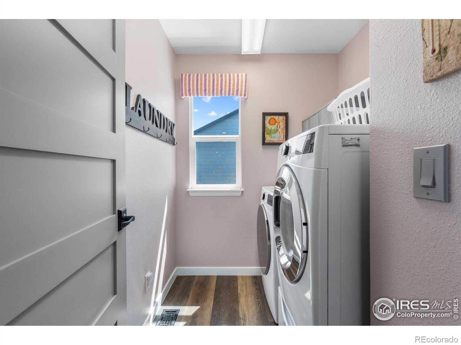 MLS Image #24 for 1500  red mountain drive,longmont, Colorado