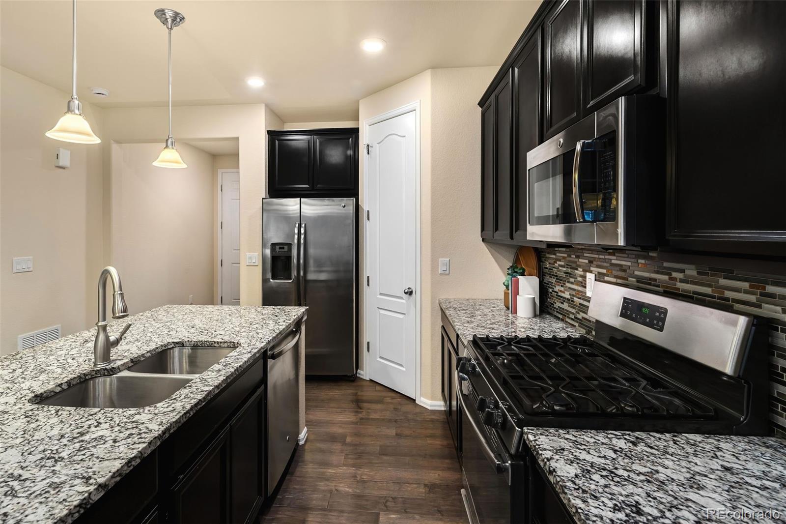 MLS Image #5 for 10465  evansville circle,parker, Colorado