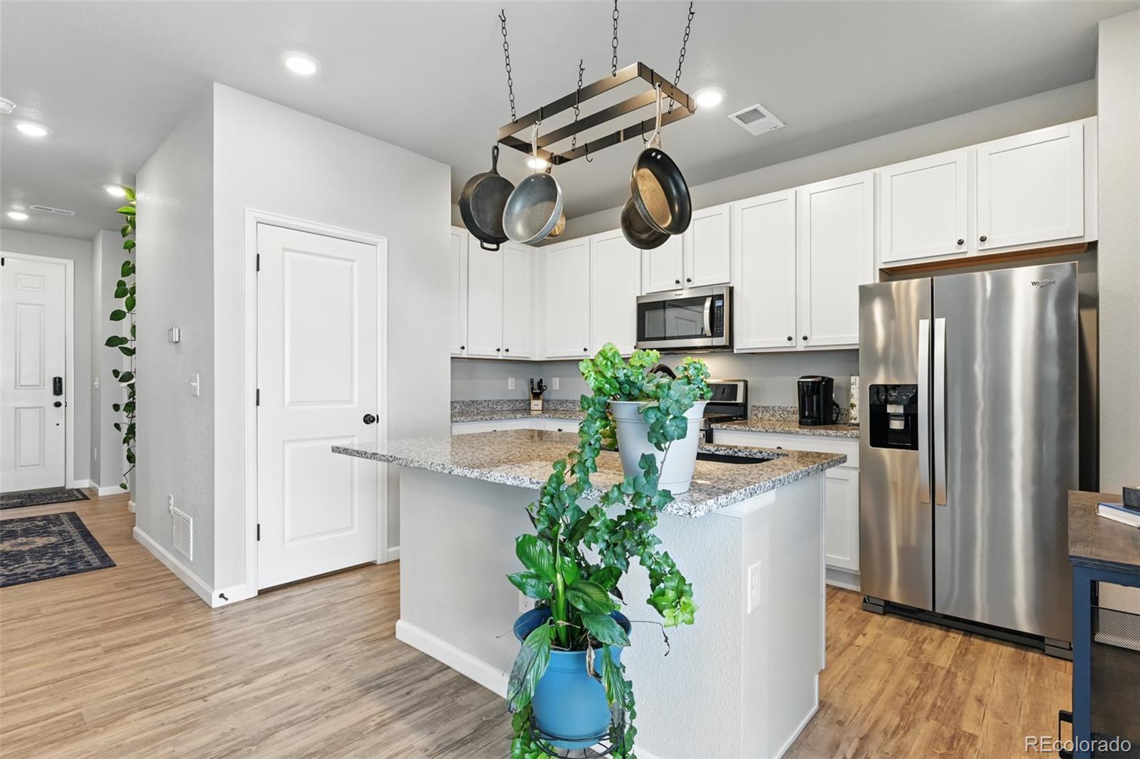 MLS Image #10 for 27125 e bayaud avenue,aurora, Colorado