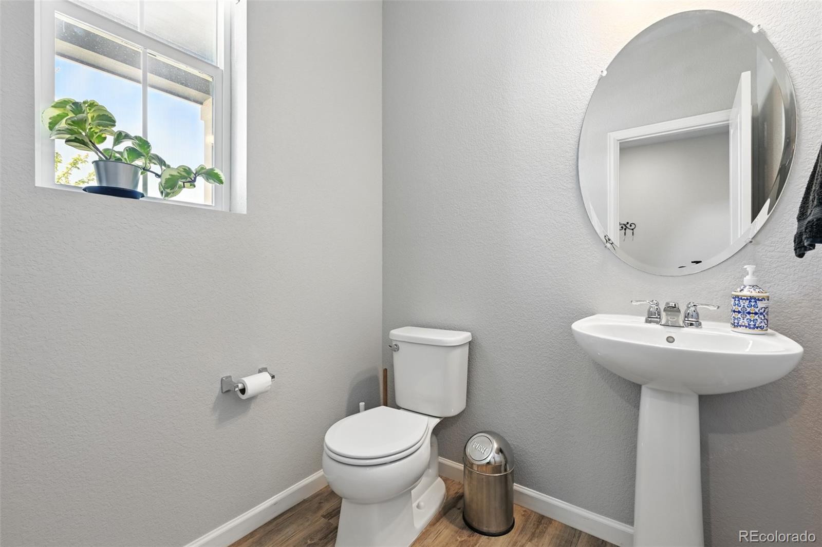 MLS Image #14 for 27125 e bayaud avenue,aurora, Colorado