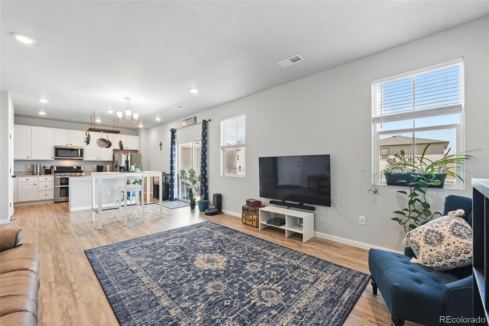 MLS Image #5 for 27125 e bayaud avenue,aurora, Colorado