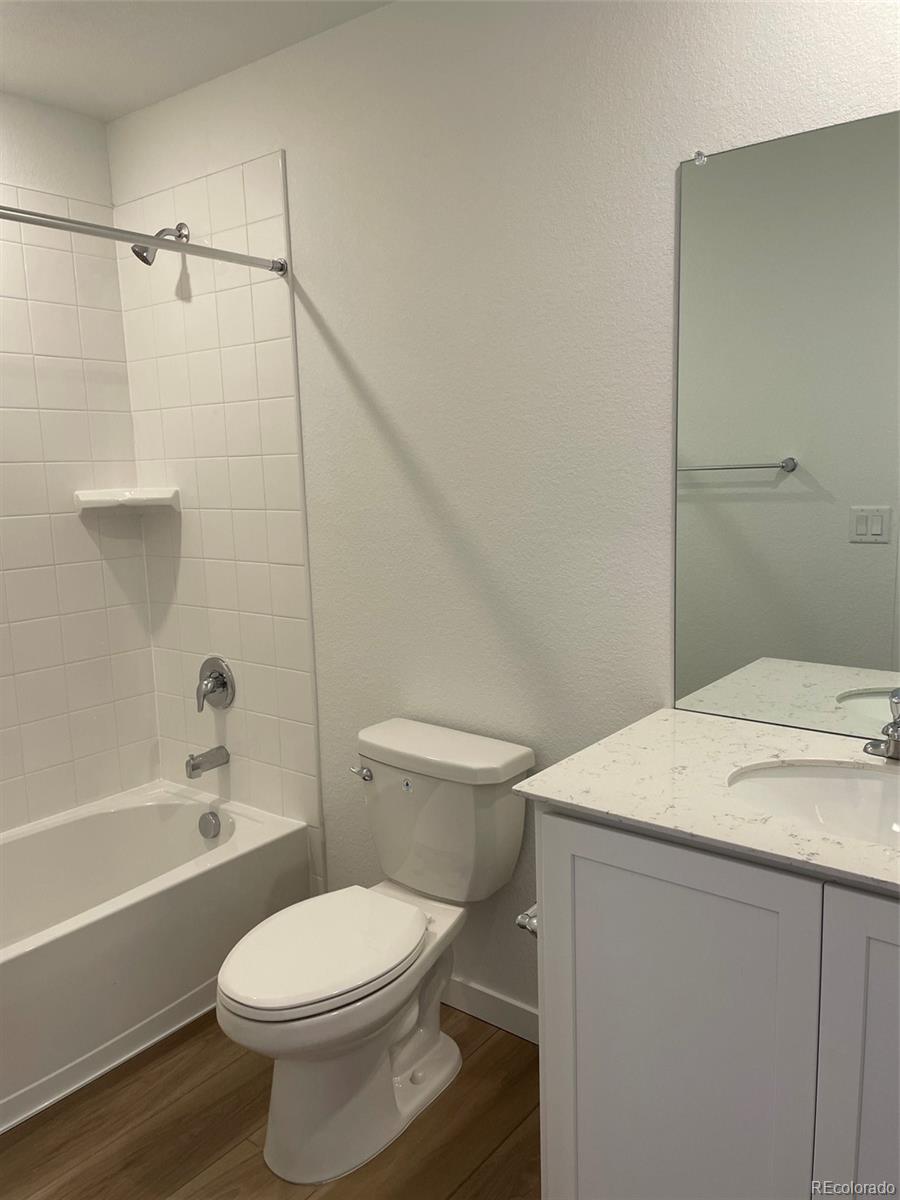 MLS Image #9 for 21965 e 39th avenue,aurora, Colorado