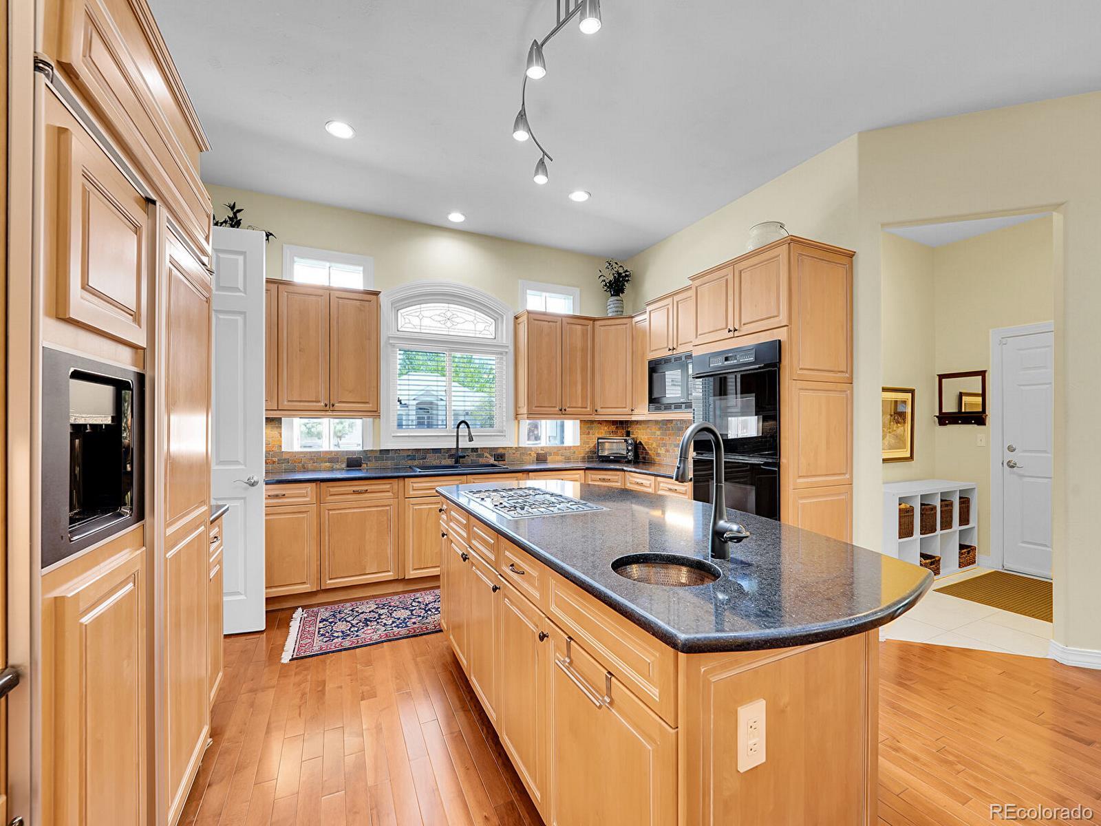 MLS Image #16 for 4704 w hinsdale court,littleton, Colorado
