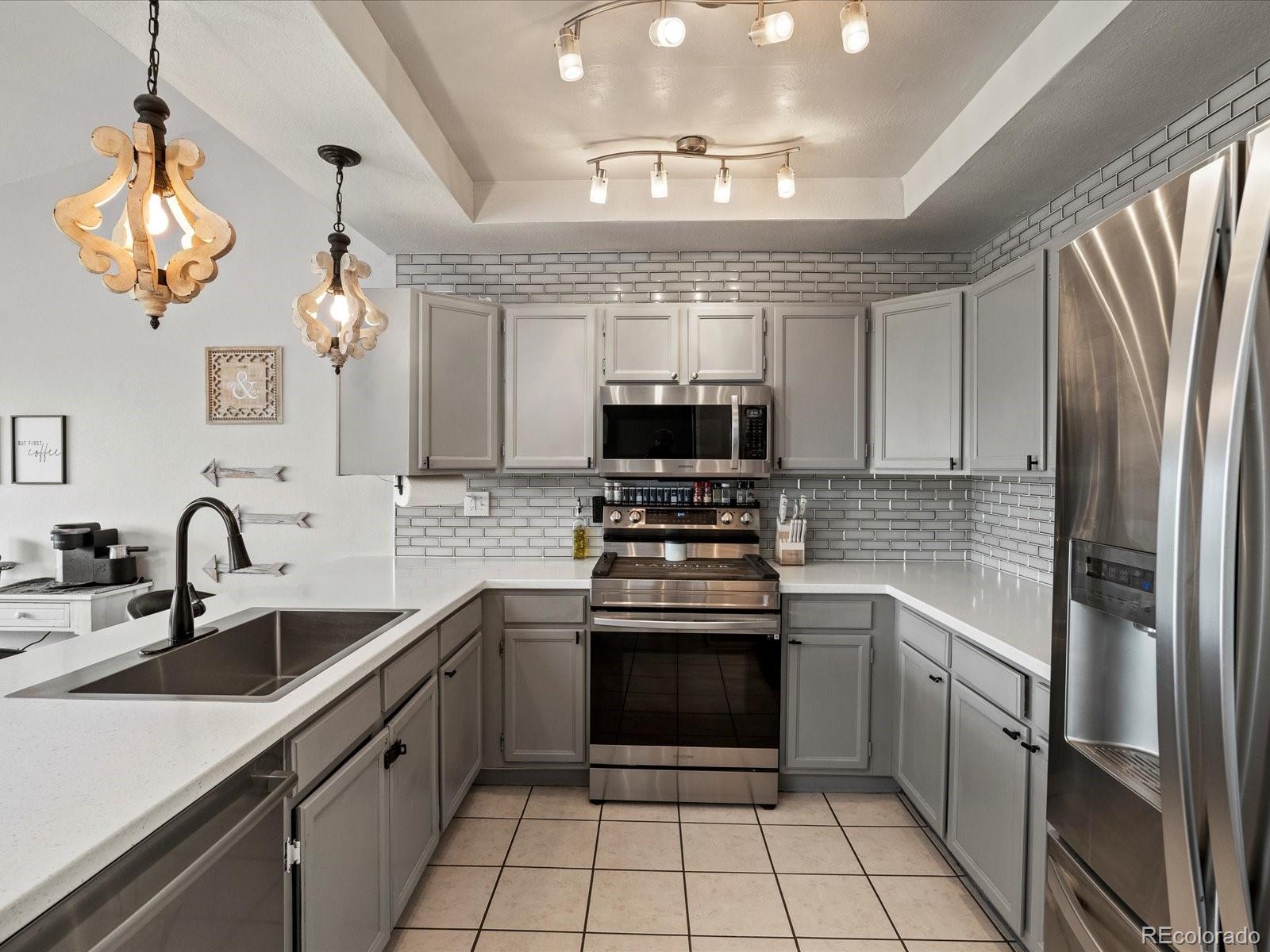 MLS Image #6 for 5342 s halifax circle,centennial, Colorado