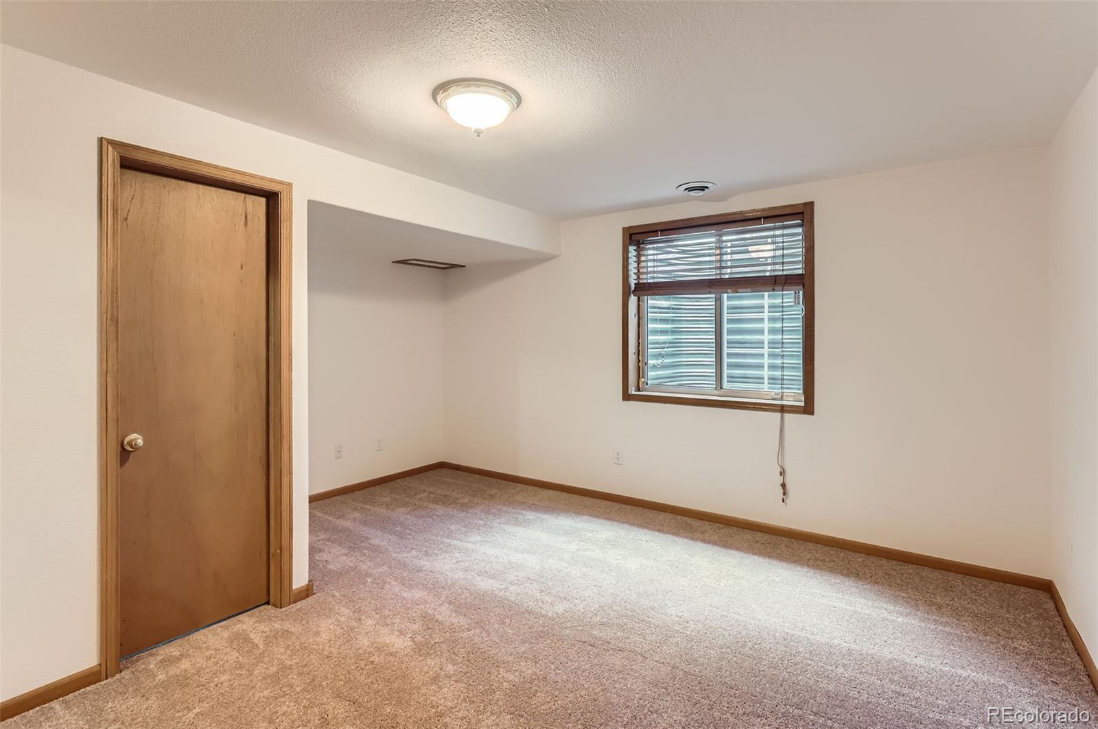 MLS Image #21 for 2221  nicholas drive,johnstown, Colorado