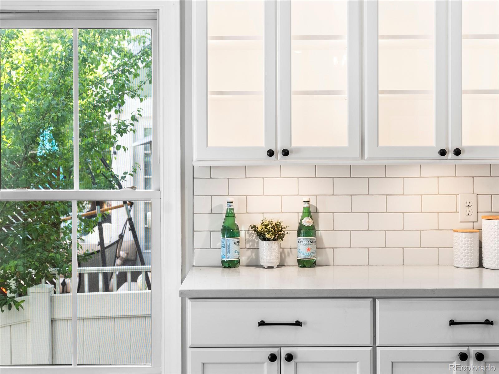 MLS Image #6 for 7899 e 28th place,denver, Colorado