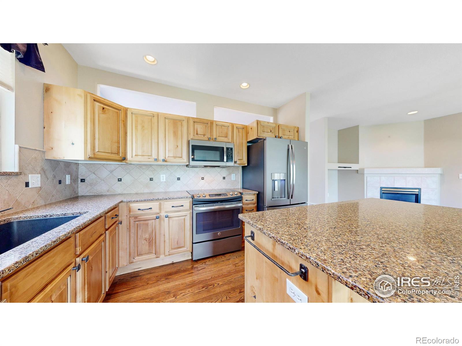 MLS Image #13 for 4447  twin peaks drive,loveland, Colorado