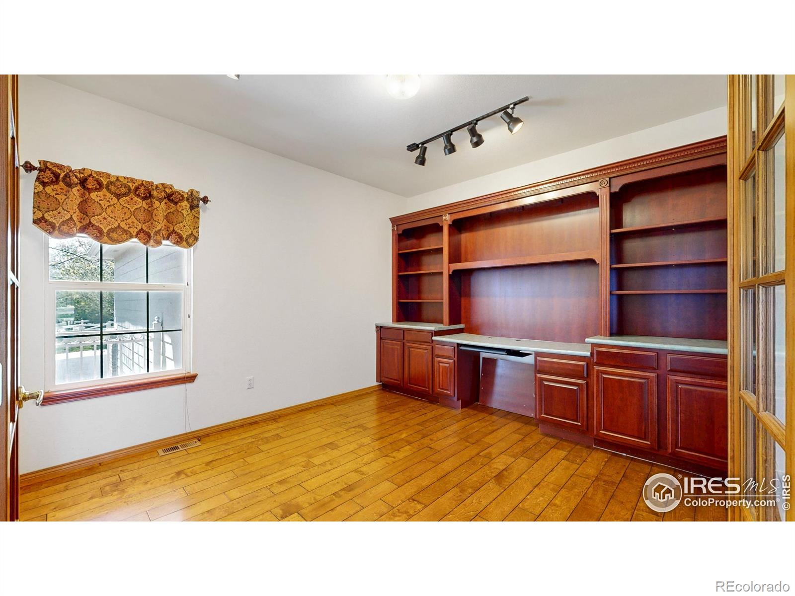 MLS Image #21 for 4447  twin peaks drive,loveland, Colorado