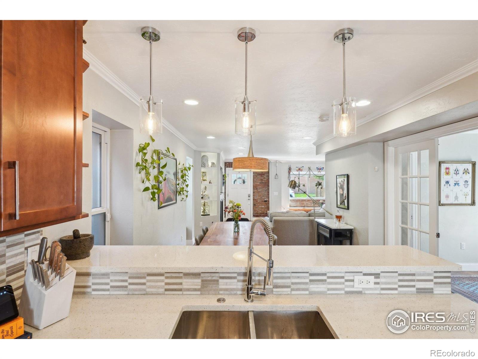 MLS Image #17 for 3207 n marion street,denver, Colorado