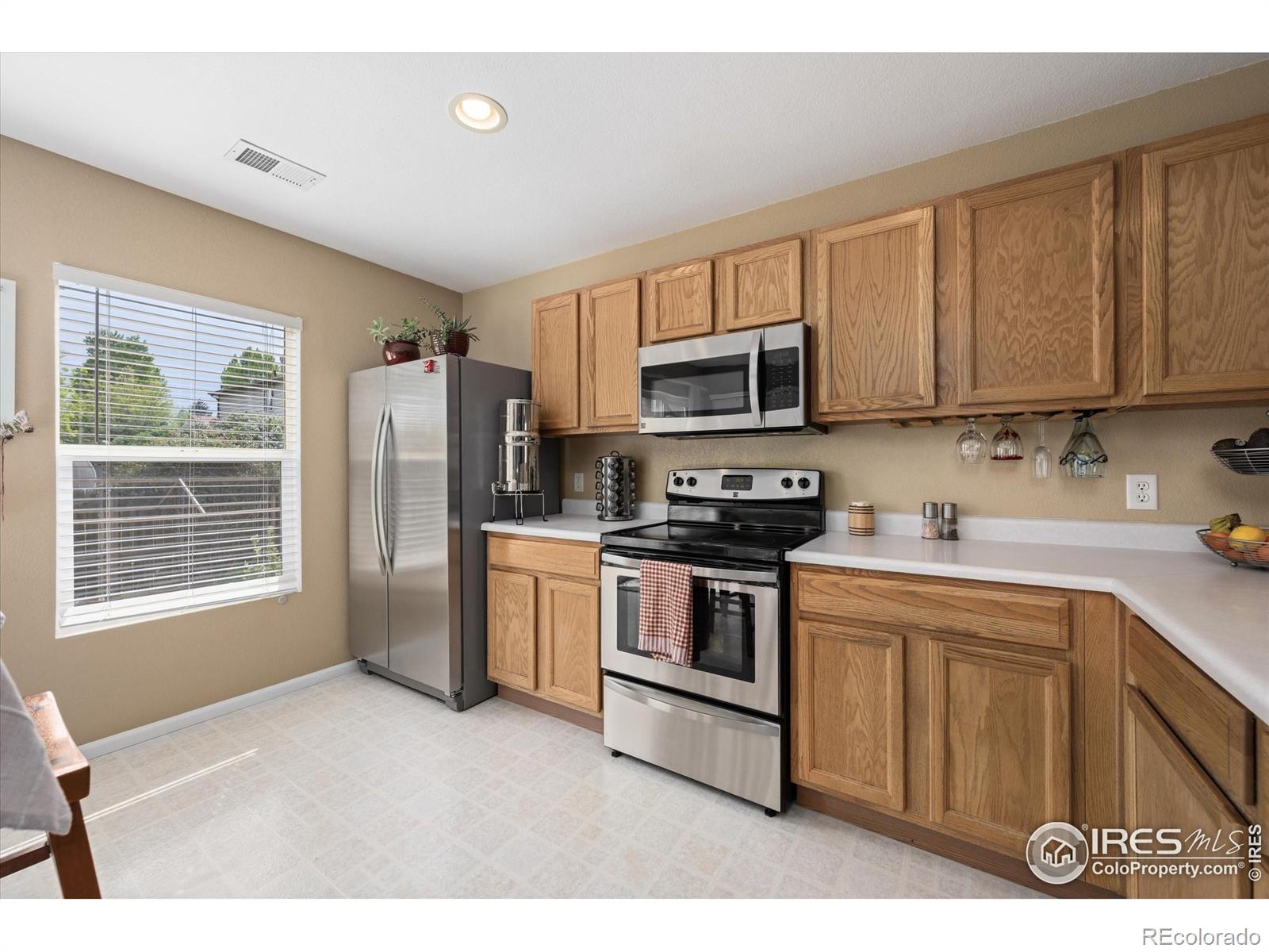 MLS Image #15 for 3487  warren farm drive,fort collins, Colorado