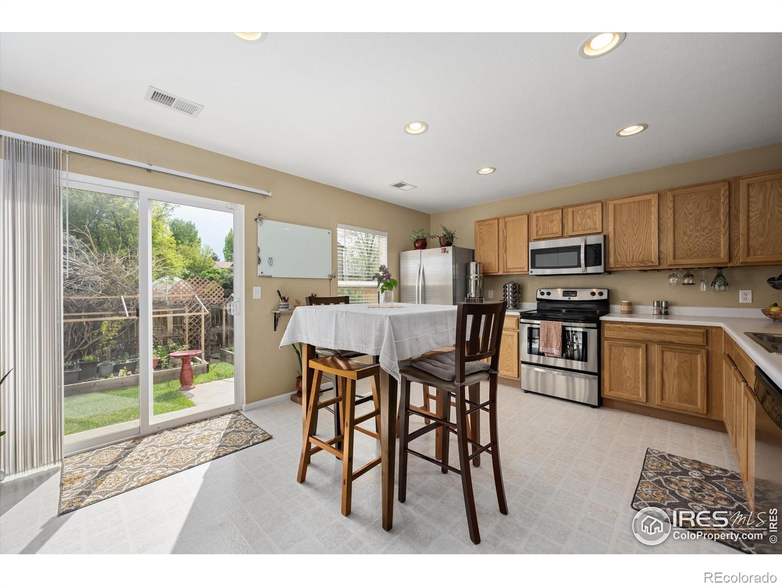 MLS Image #16 for 3487  warren farm drive,fort collins, Colorado