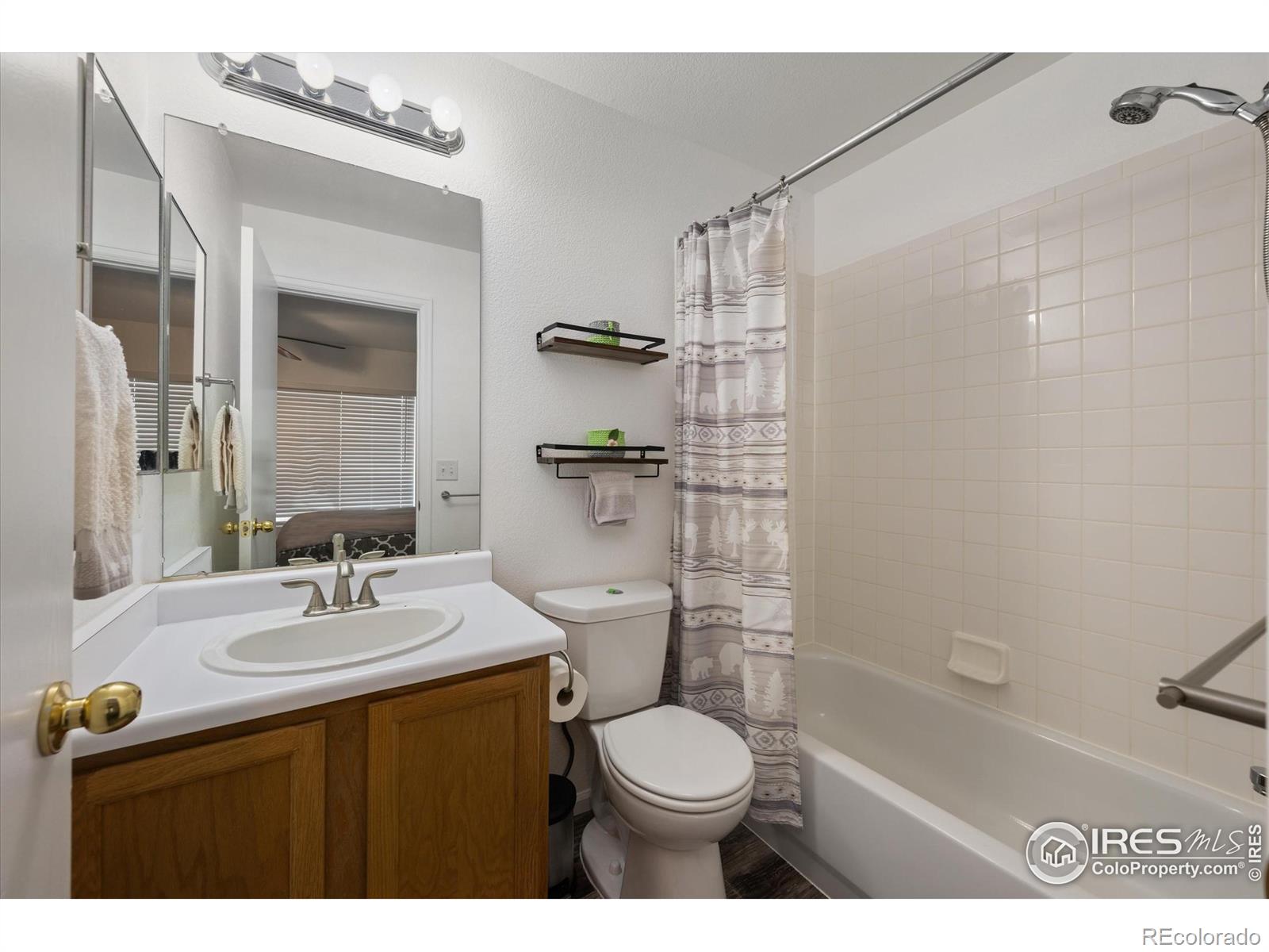 MLS Image #21 for 3487  warren farm drive,fort collins, Colorado