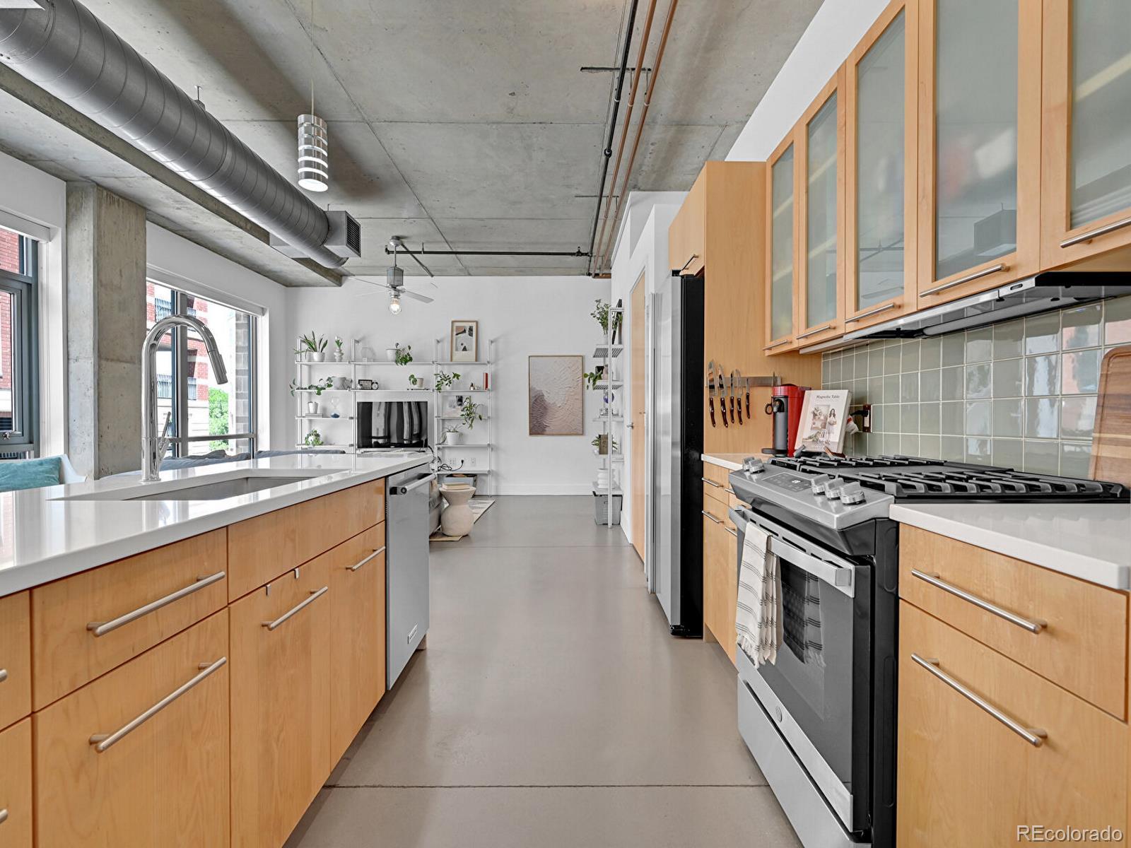 MLS Image #12 for 2100  16th street 204,denver, Colorado