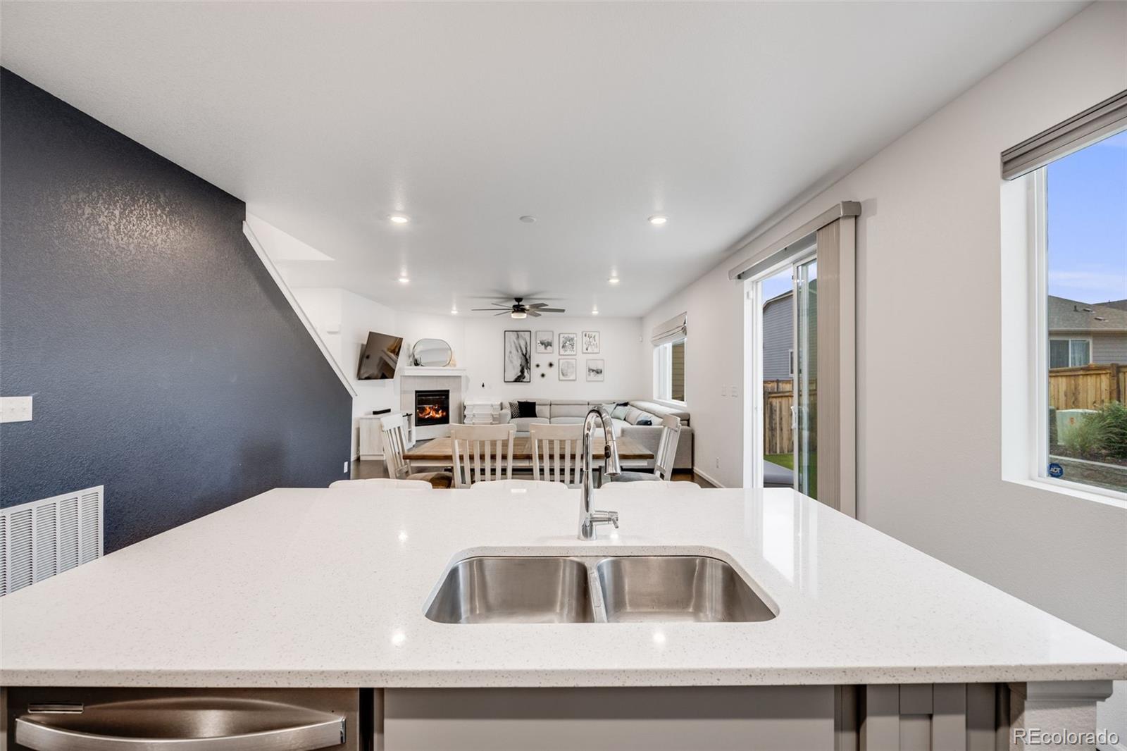 MLS Image #8 for 16673 e virginia avenue,aurora, Colorado