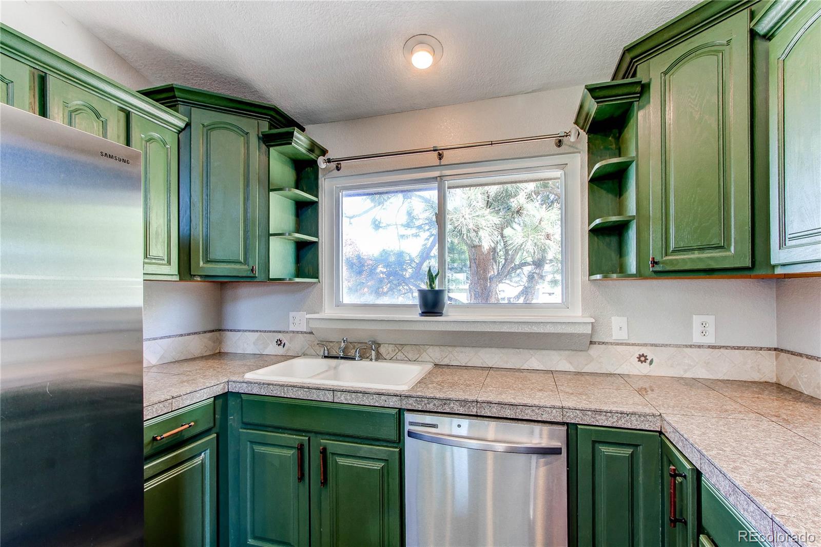 MLS Image #5 for 4392 e 126th place,thornton, Colorado