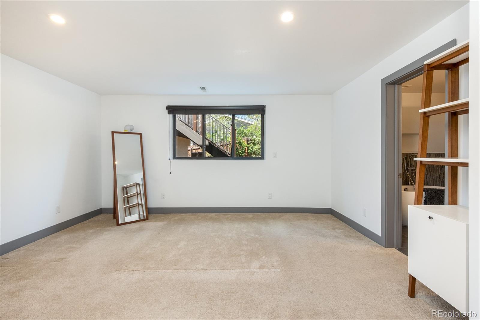 MLS Image #28 for 8  lindenwood drive,littleton, Colorado
