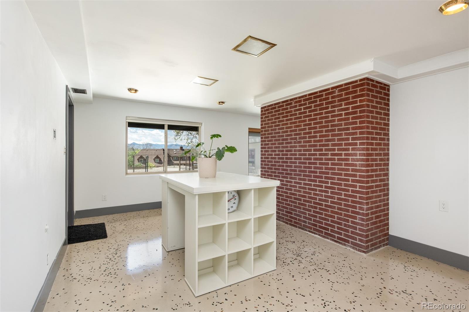 MLS Image #37 for 8  lindenwood drive,littleton, Colorado