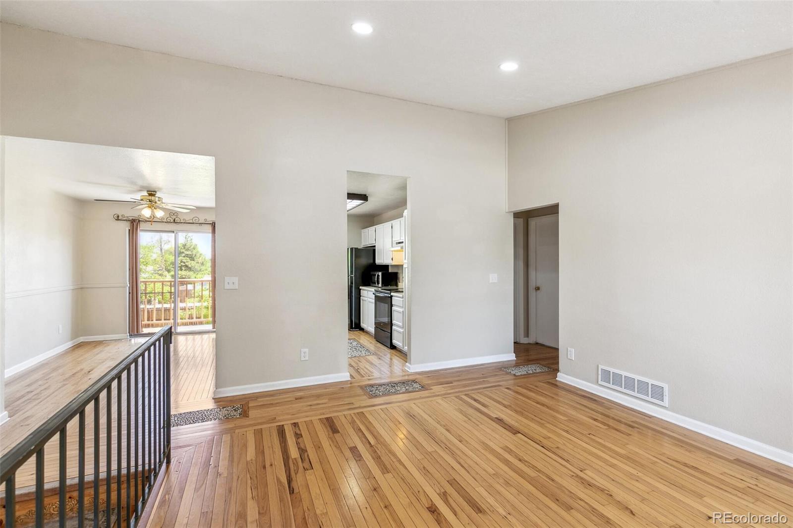 MLS Image #6 for 5886 s nepal way,centennial, Colorado