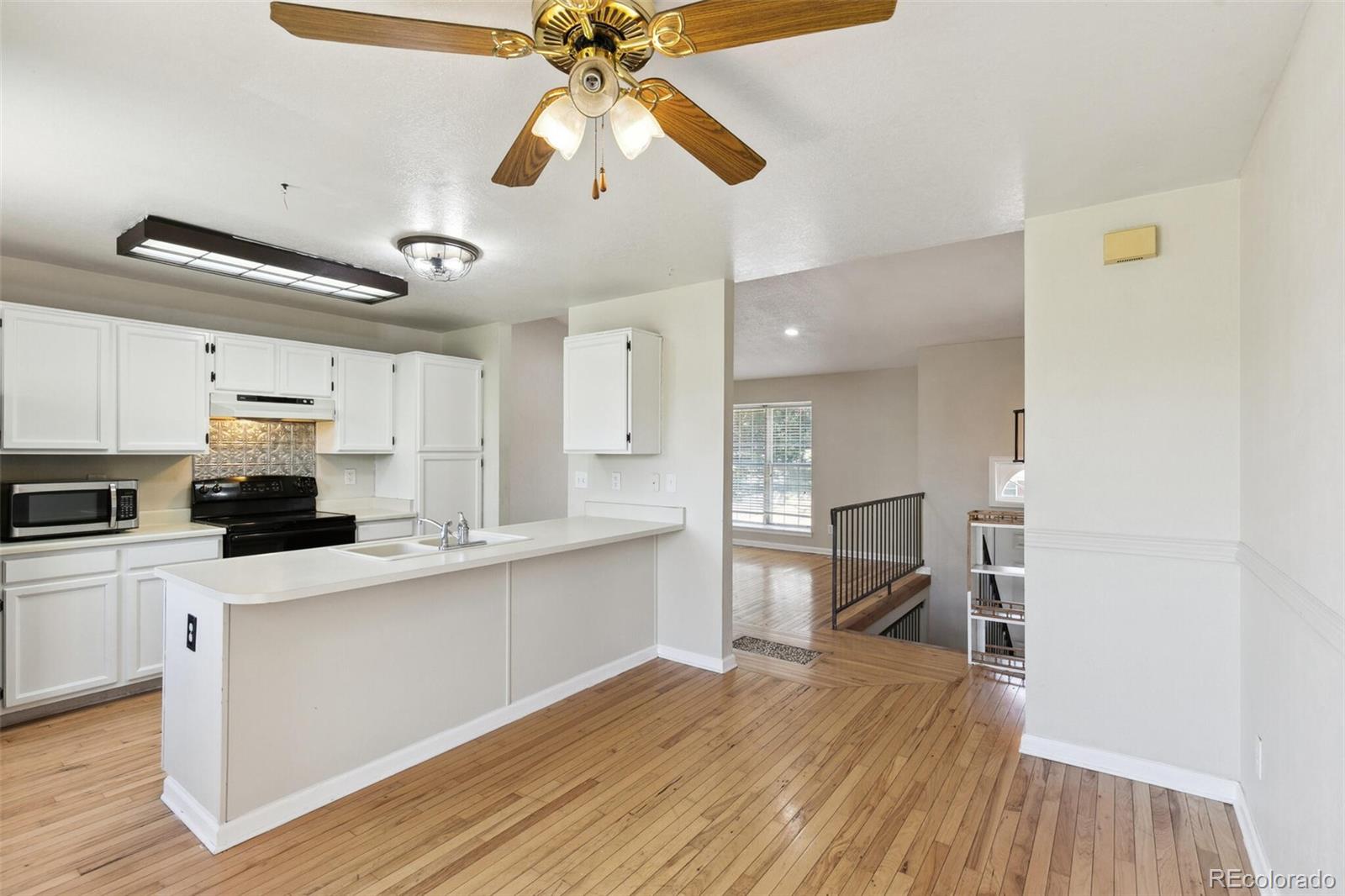 MLS Image #7 for 5886 s nepal way,centennial, Colorado