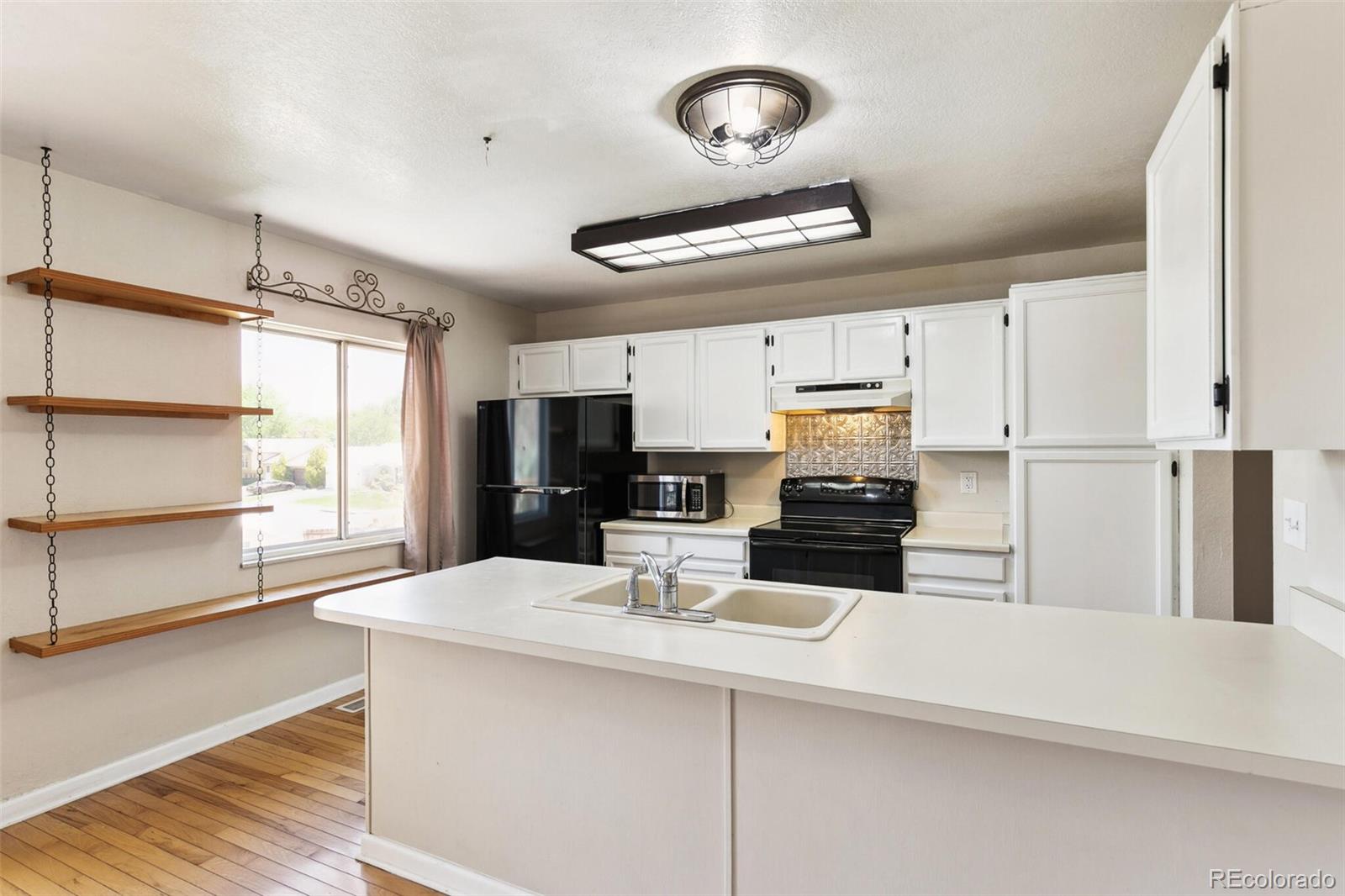 MLS Image #9 for 5886 s nepal way,centennial, Colorado