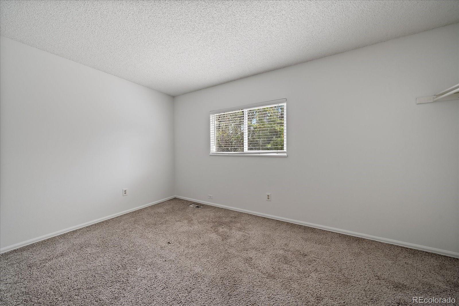 MLS Image #15 for 904  clover circle,lafayette, Colorado