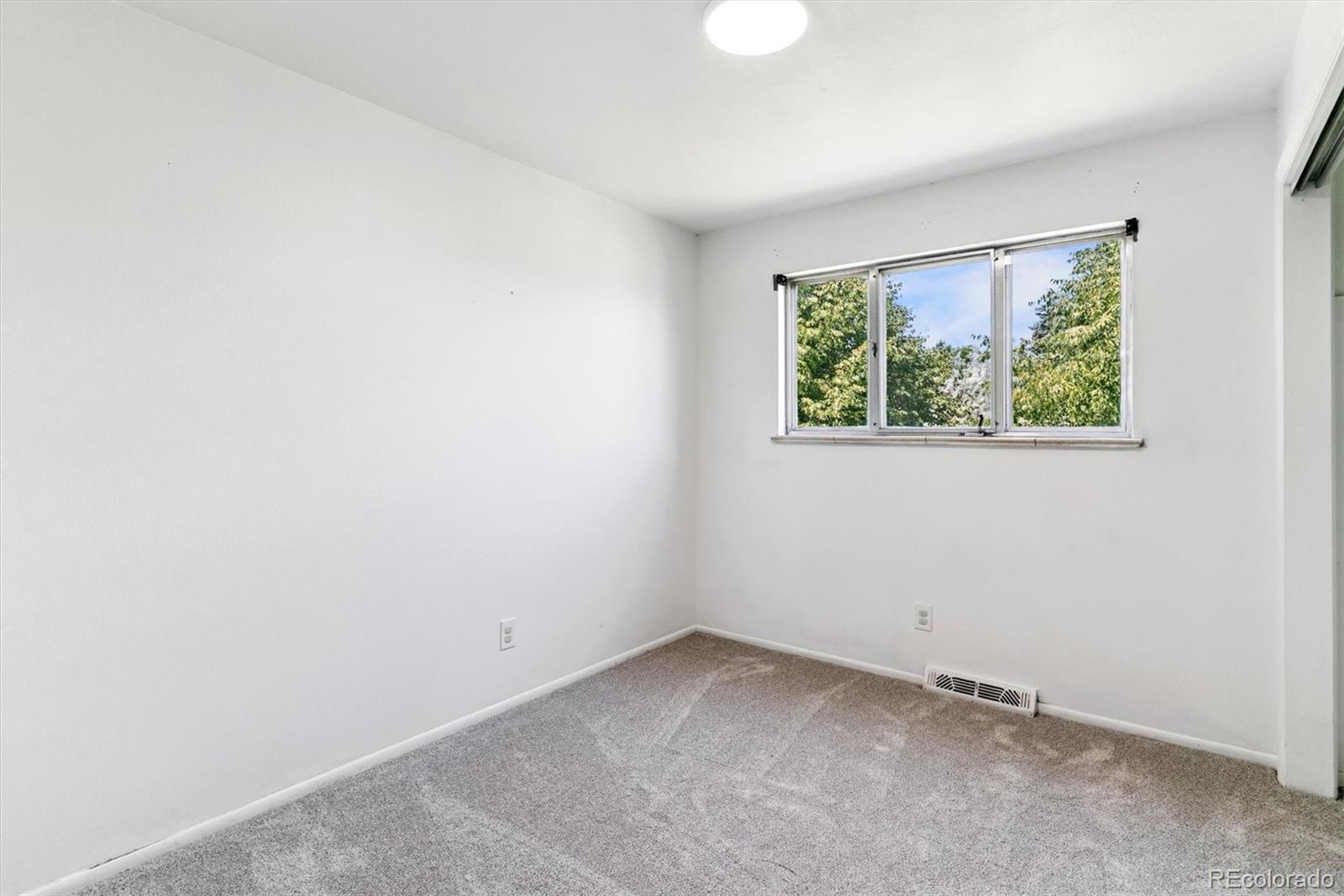 MLS Image #4 for 370 s parfet street,lakewood, Colorado