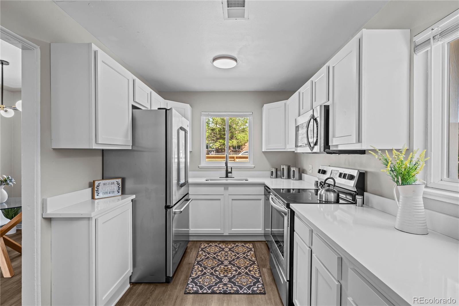 MLS Image #4 for 957  newton street,denver, Colorado