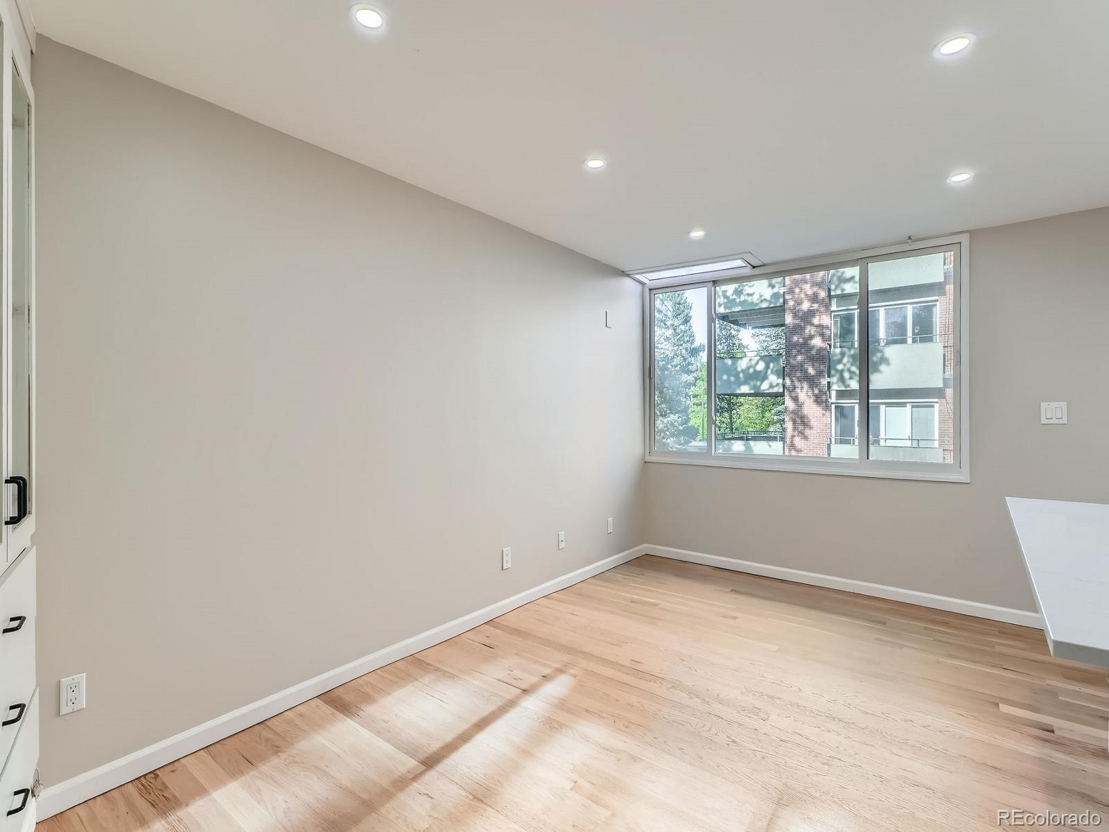MLS Image #11 for 1070  race street,denver, Colorado