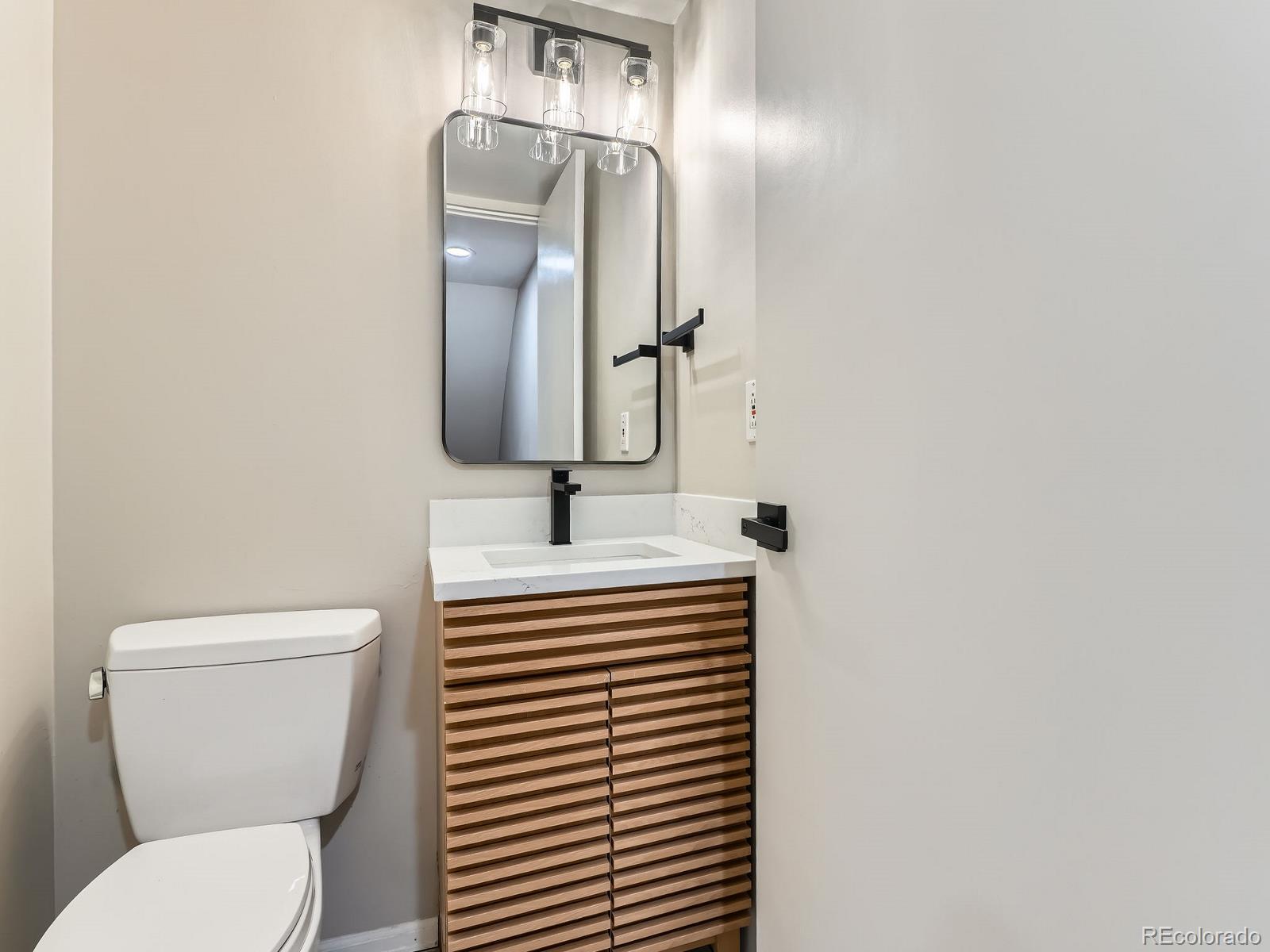 MLS Image #12 for 1070  race street,denver, Colorado