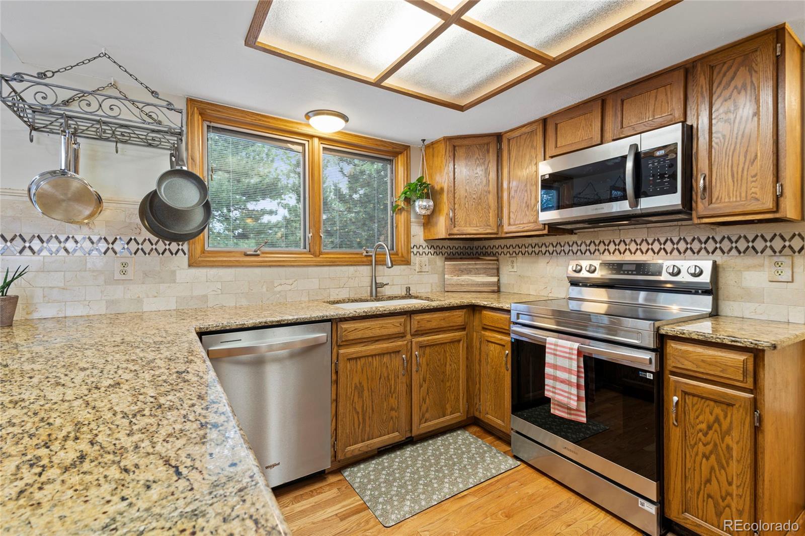 MLS Image #4 for 6222 s ames court,littleton, Colorado