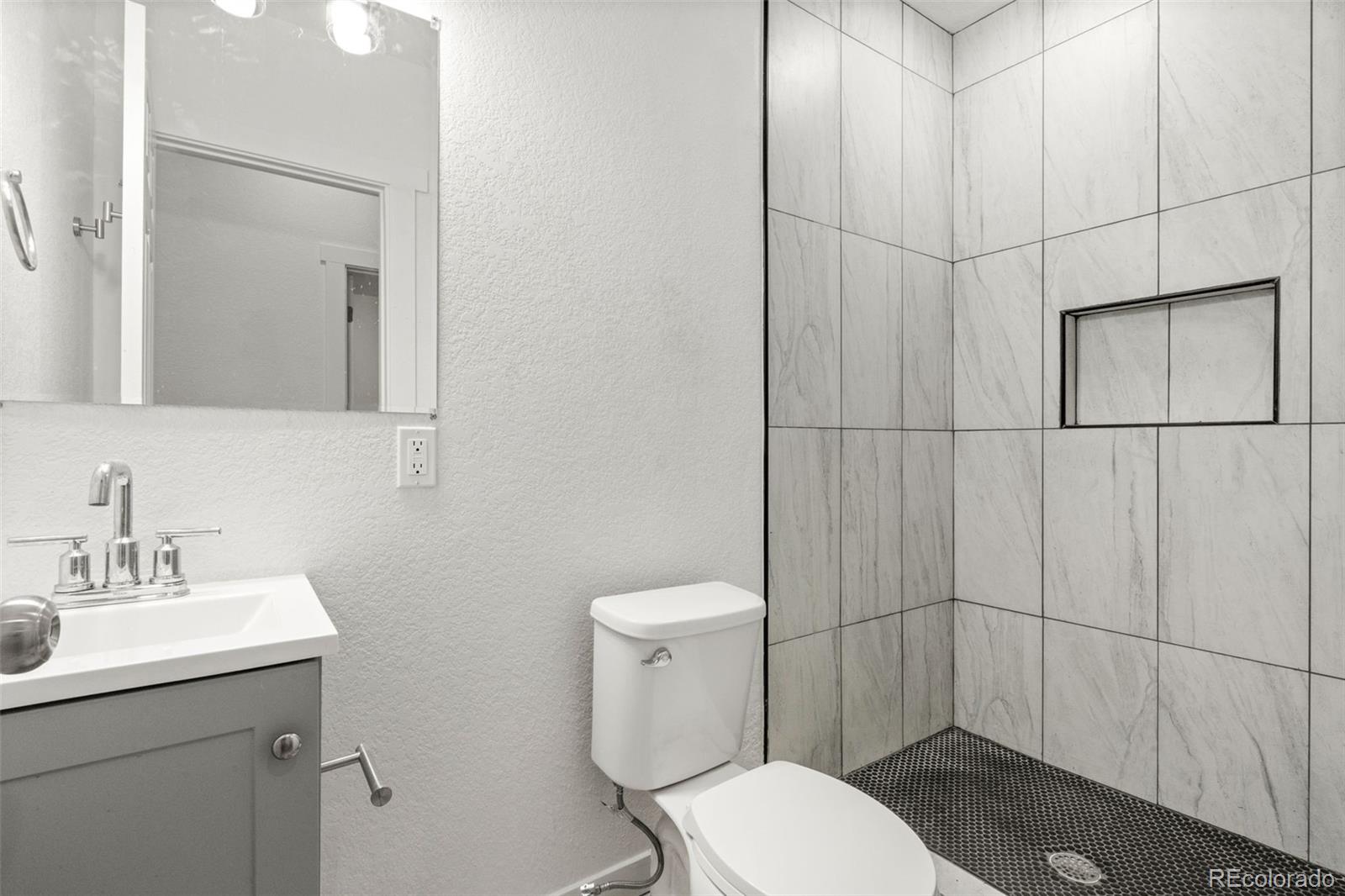 MLS Image #15 for 400  division boulevard,platteville, Colorado