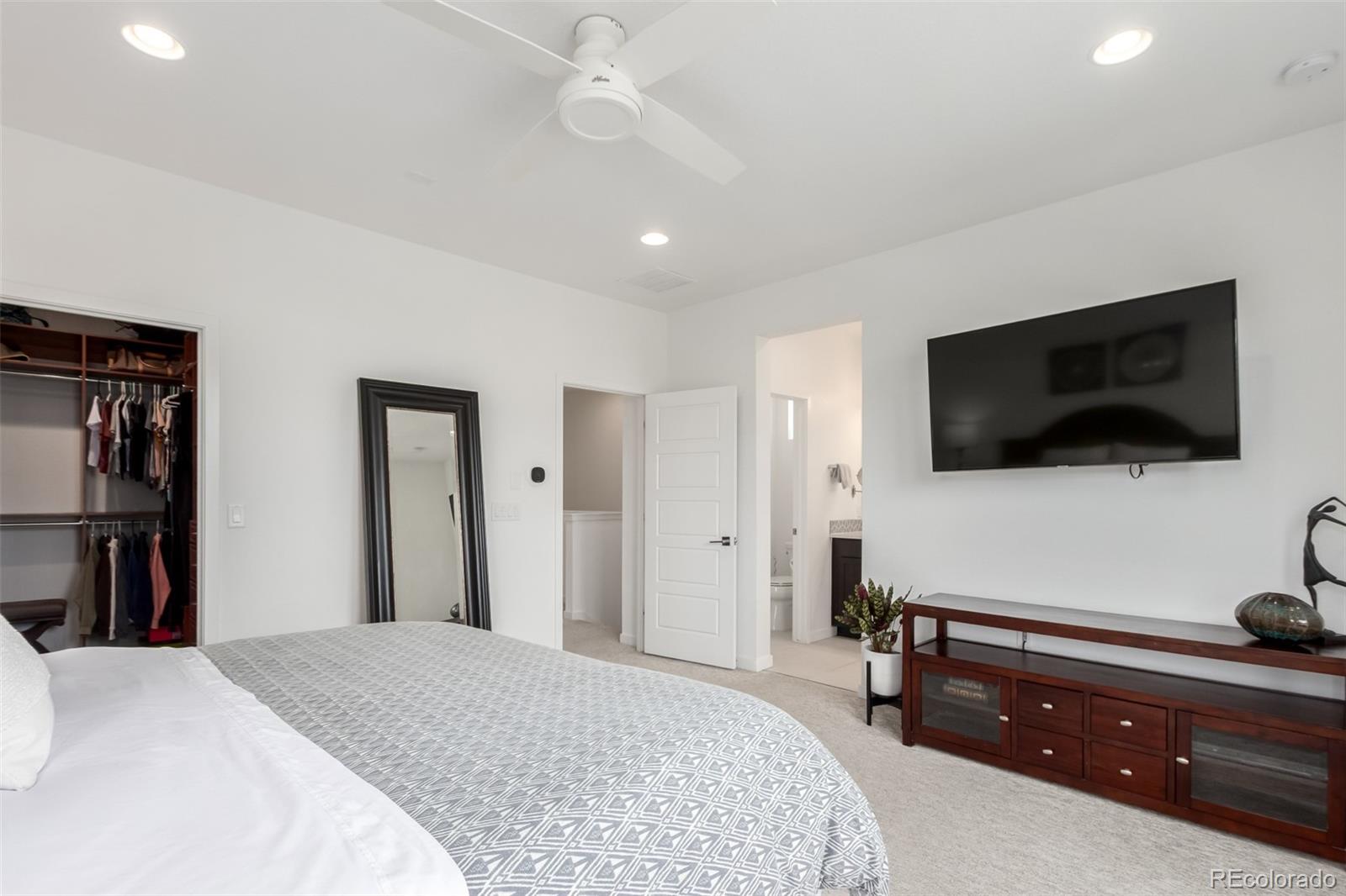 MLS Image #20 for 8958  southurst street,littleton, Colorado