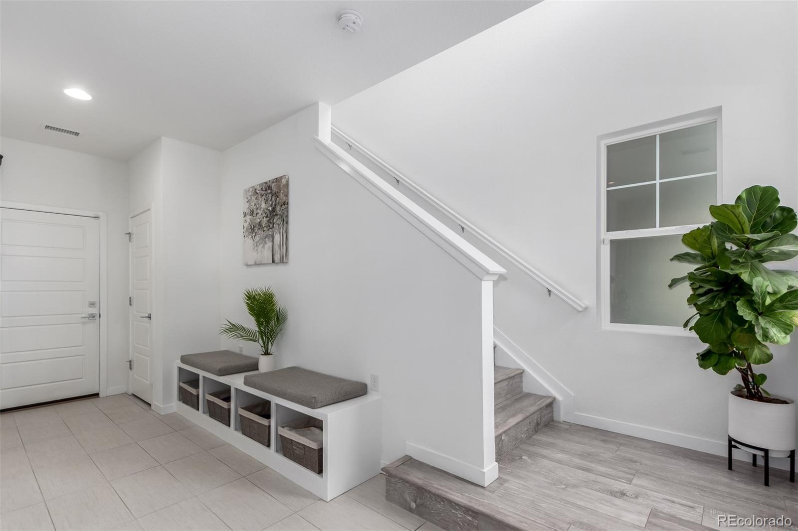 MLS Image #4 for 8958  southurst street,littleton, Colorado