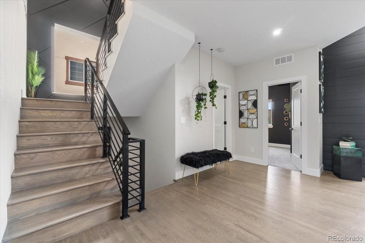 MLS Image #12 for 27250 e nova circle,aurora, Colorado